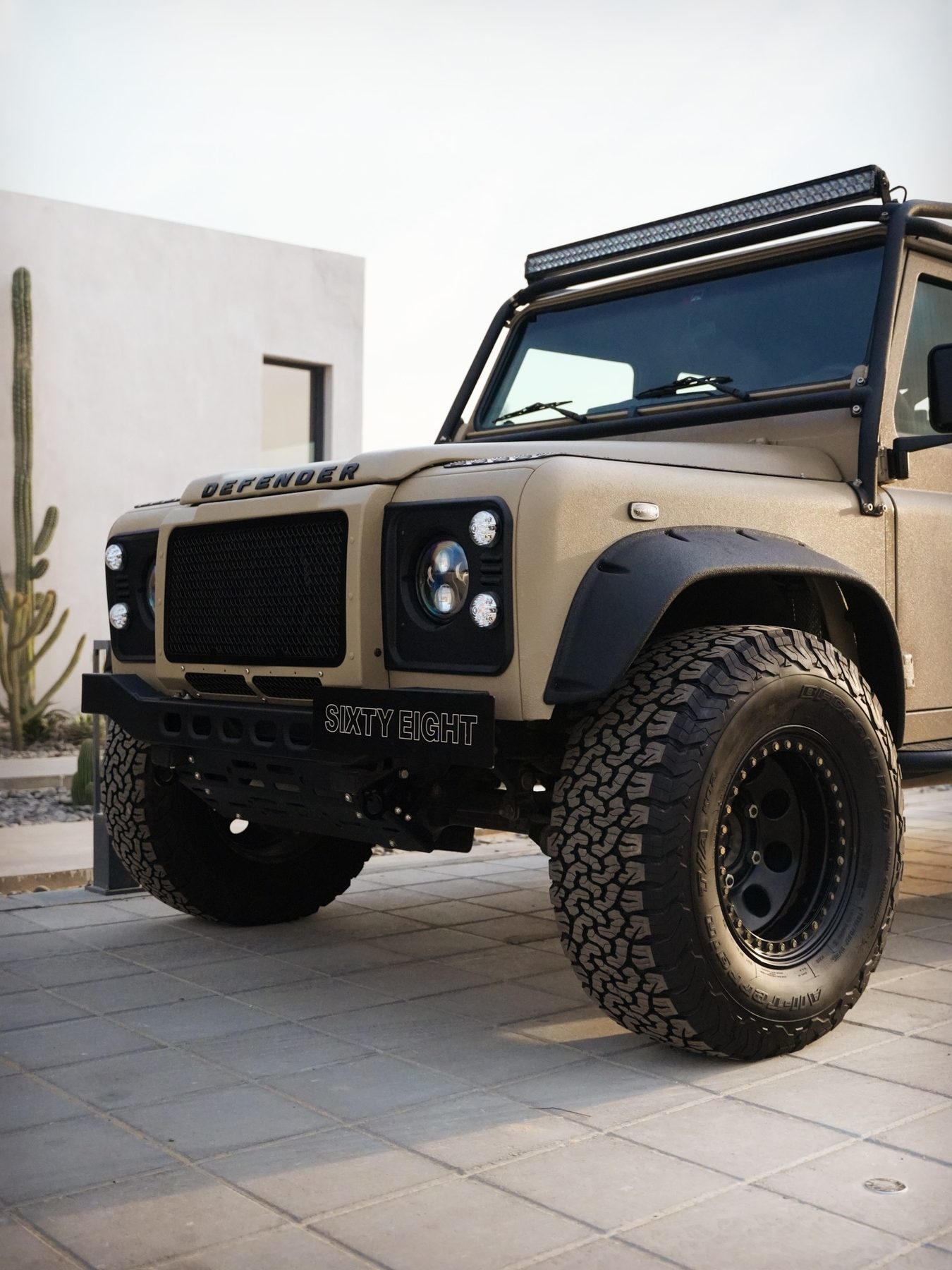 Defender 110 Spectre